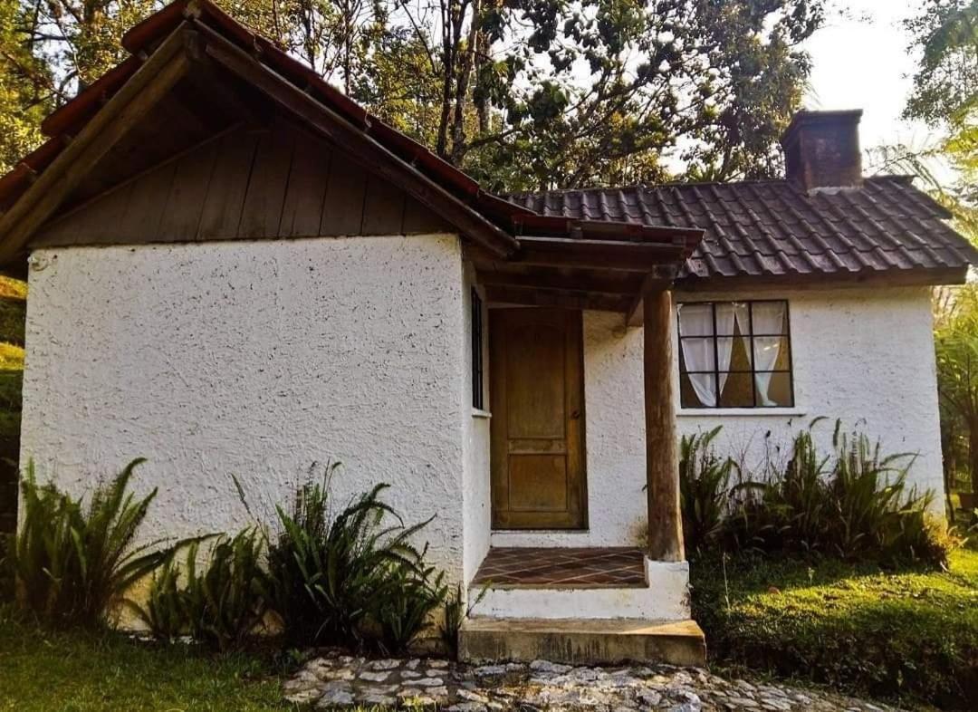 Posada Montana Del Quetzal Cobán Esterno foto
