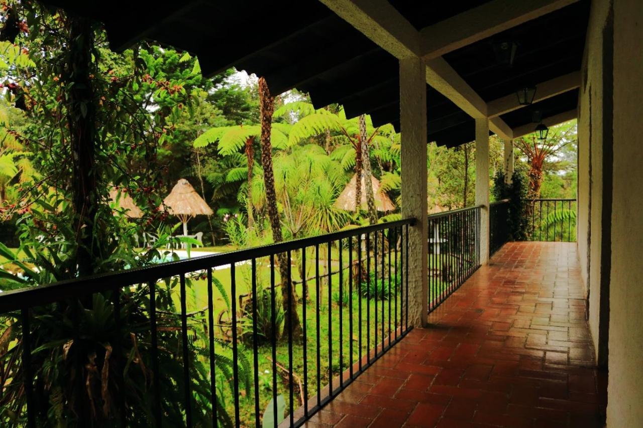 Posada Montana Del Quetzal Cobán Esterno foto